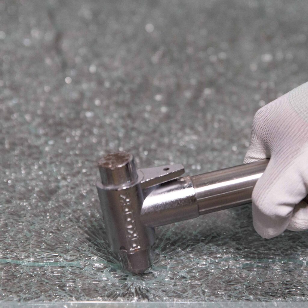 Manufacturer of Tempered Glass Table Top, CE and SGCC certified Apis