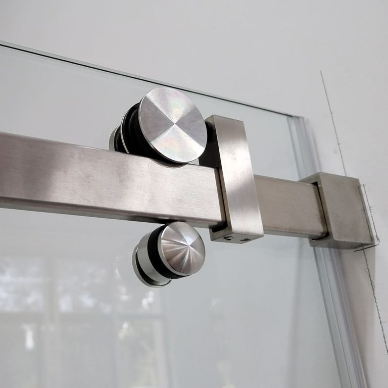 Frameless sliding shower door1