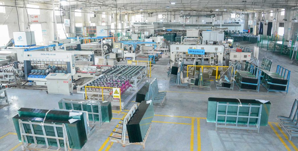 2 Tempered glass workshop 1024x519.jpg